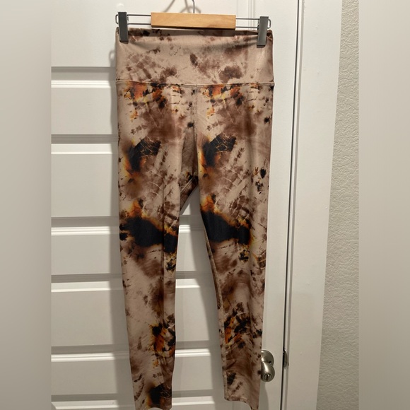 Beach Riot Taupe Tie Dye Ayla Legging L - Picture 2 of 7